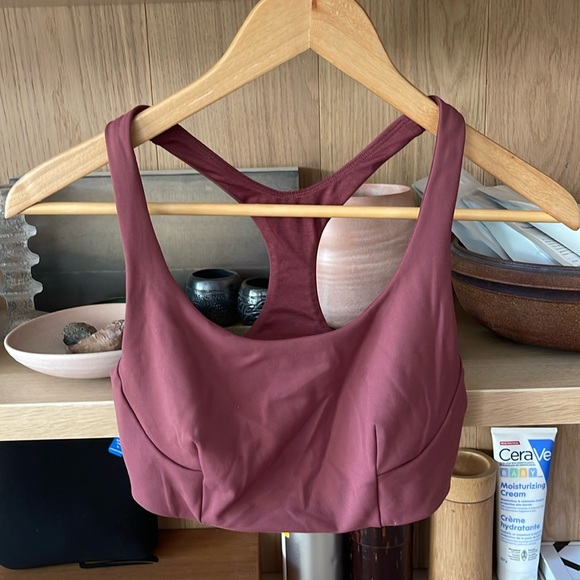 Lululemon sports bra size 6 - Picture 1 of 2